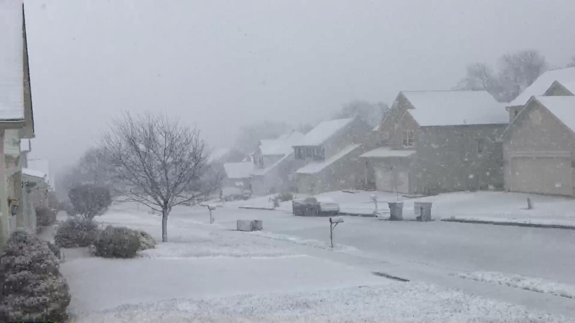 Intense lake-effect snow band eyes northwest Indiana; whiteout conditions possible