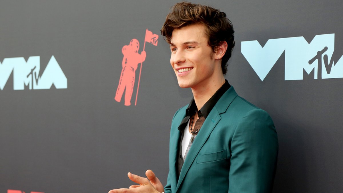 Shawn Mendes Apologizes To Sam Smith For Calling Them The Wrong Pronoun Nbc Chicago