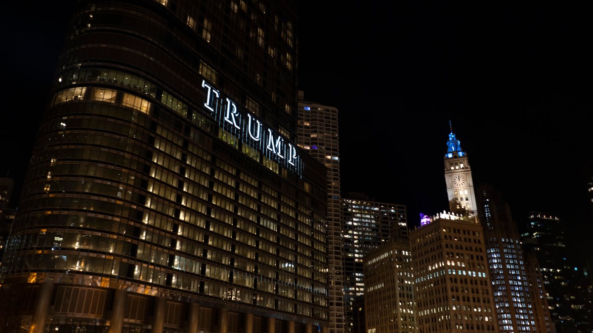 Multiple windows of Trump Tower Chicago damaged by vandal: police Multiple windows of Trump Tower Chicago damaged by vandal: police