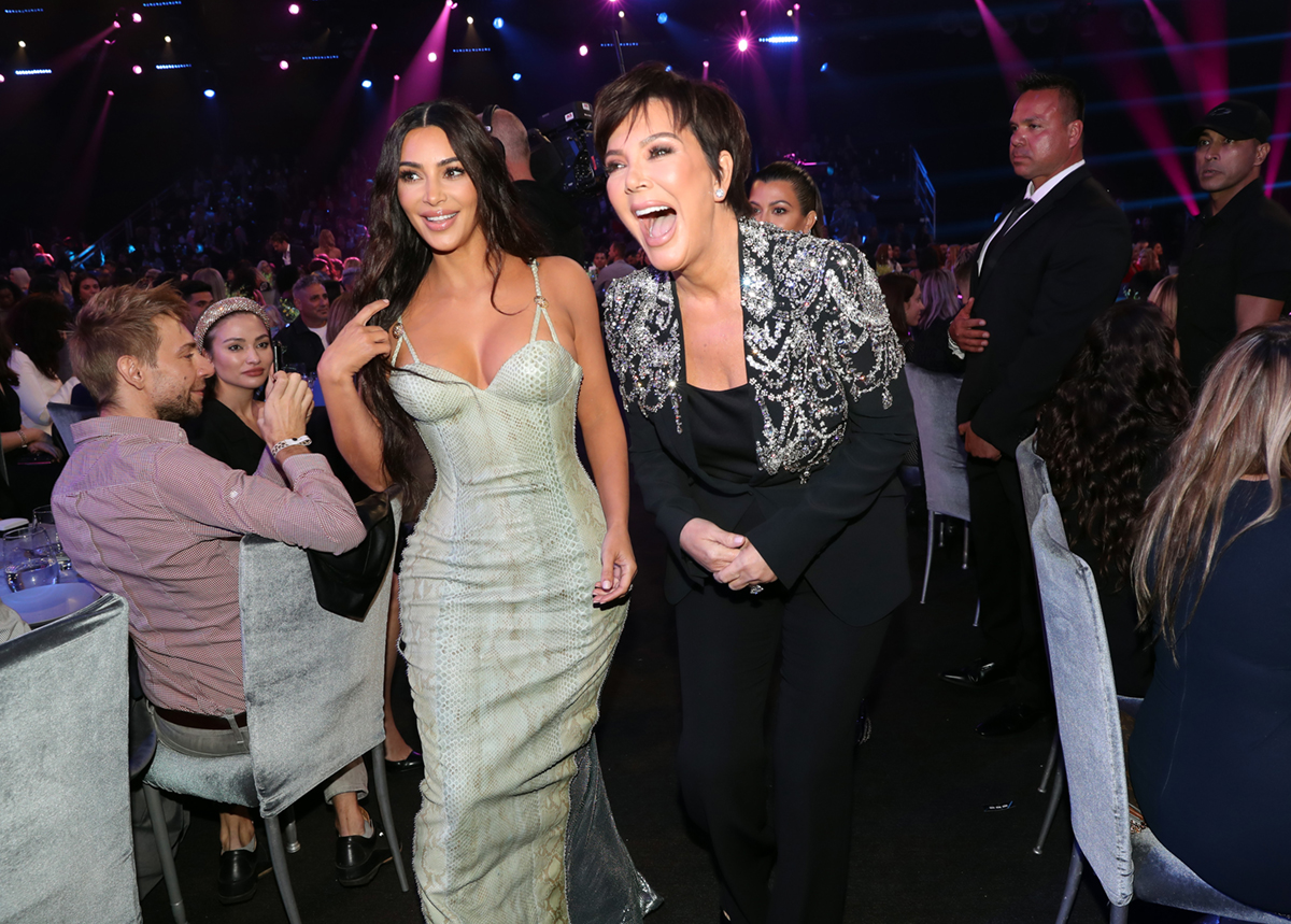 Top Moments From The People S Choice Awards 2019 In Pictures Nbc Chicago