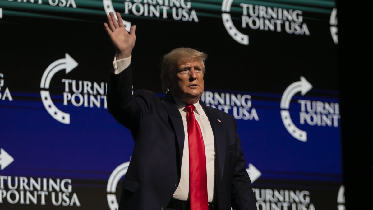 White House Predicts Pelosi to ‘Yield’ on Impeachment Delay NBC Chicago