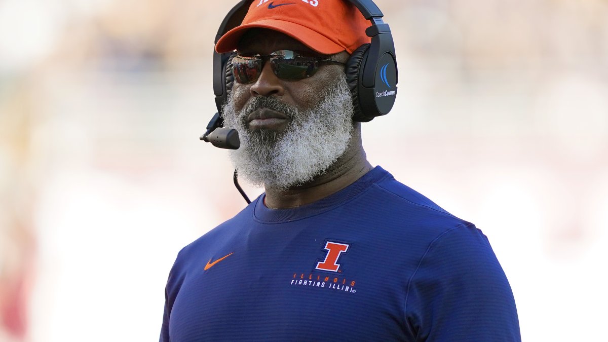 Illinois Football: Top 5 Illini wins in the Lovie Smith era