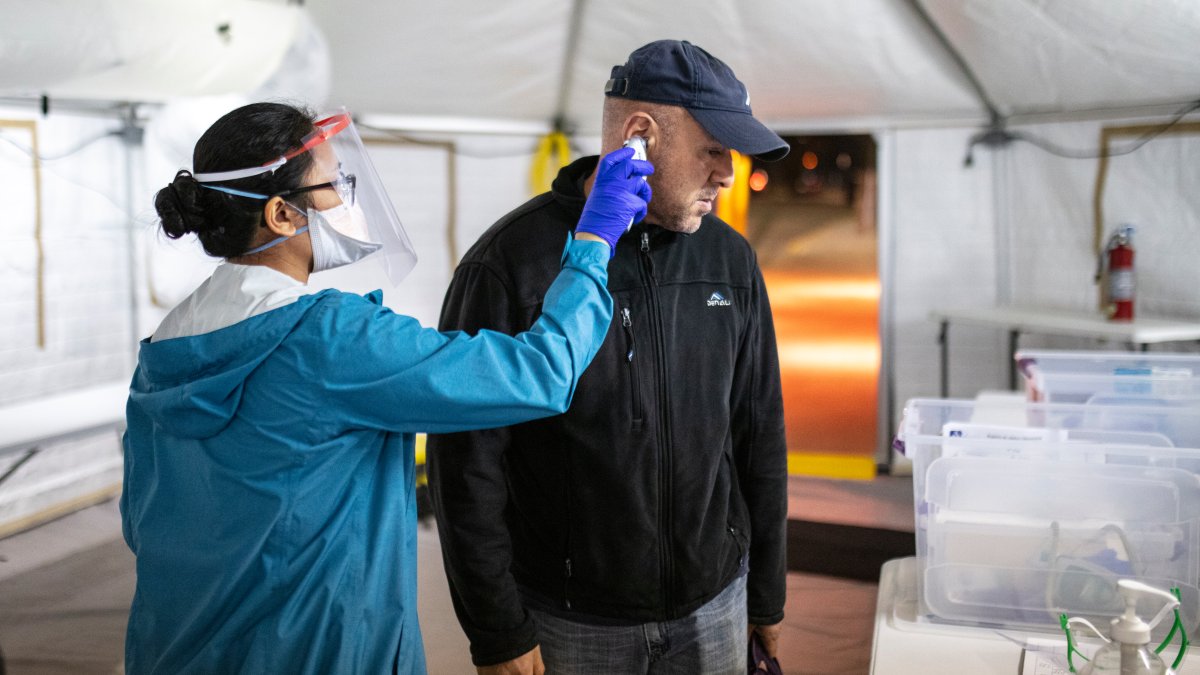 Illinois Coronavirus Total Number of Cases Reaches 17,887 With 596