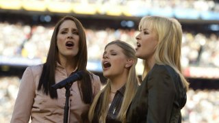 Super Bowl XXXVII: The Dixie Chicks