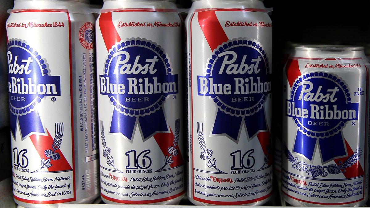 Pabst Blue Ribbon has hilarious message for thieves who sole thousands of cans of beer