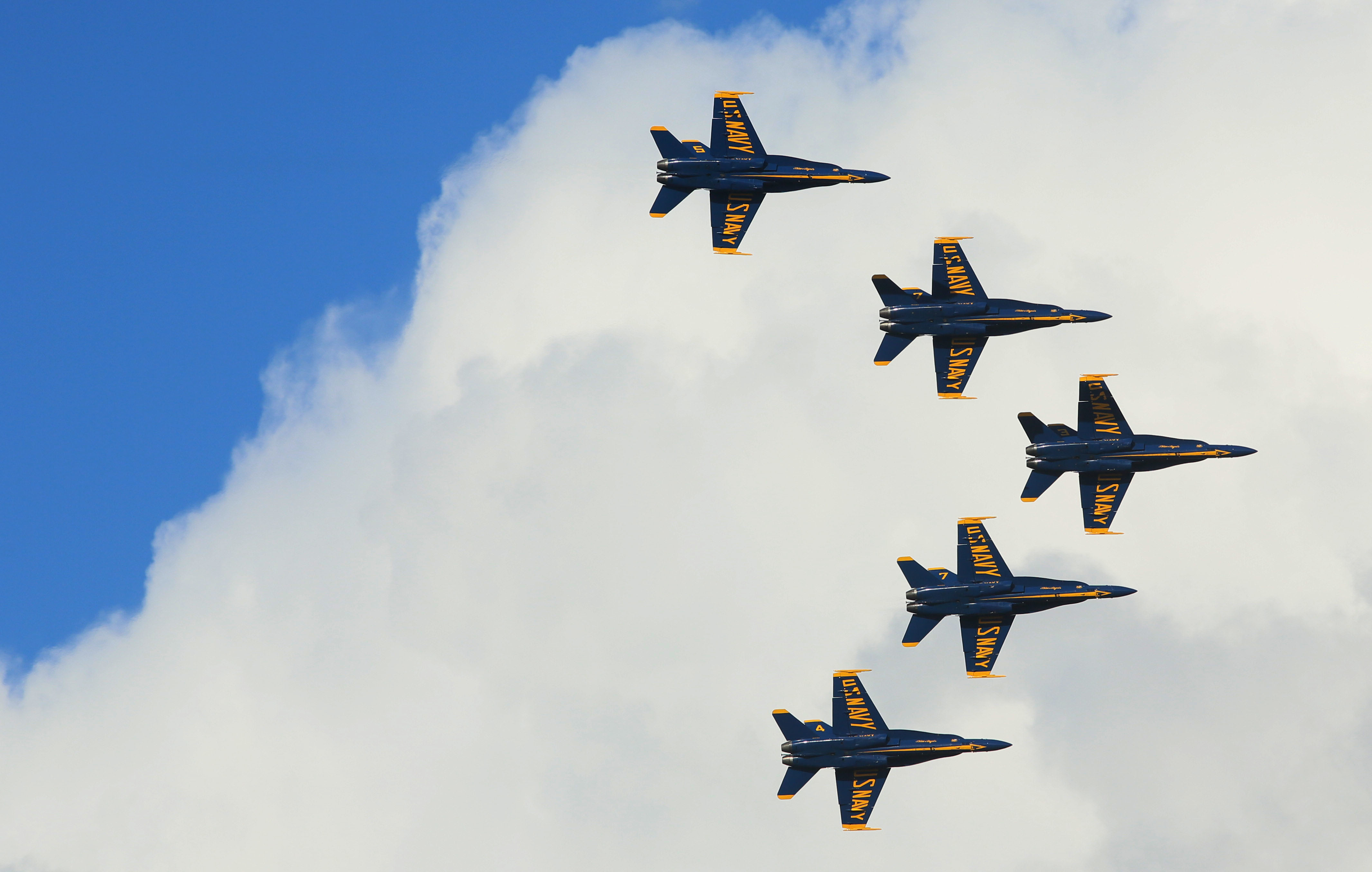 Blue Angels Rehearse Friday For ‘Reimagined’ Chicago Air and Water Show