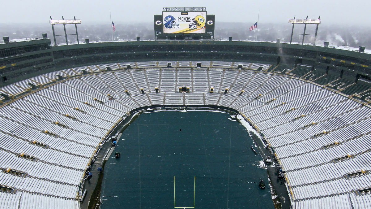 Packers Asking for Fans’ Help in Clearing Snow at Lambeau Field NBC