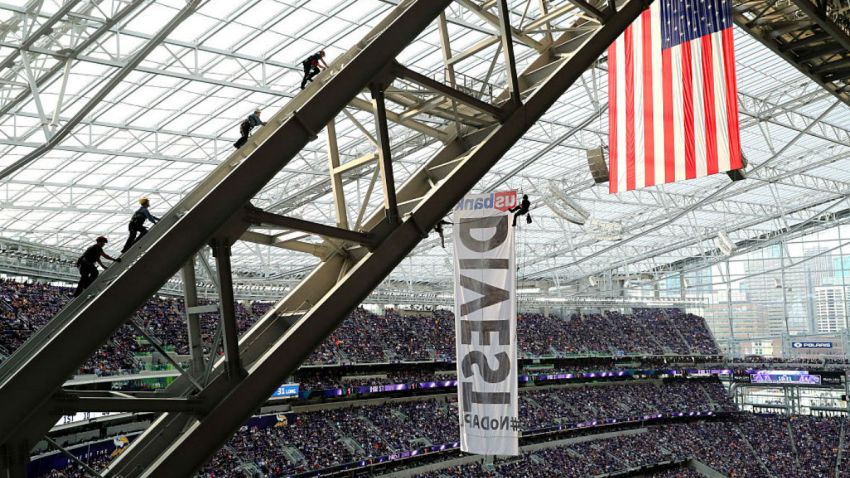 GettyImages-630768676 pipeline vikings bears