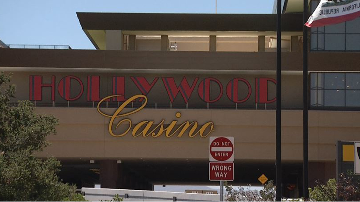 Hollywood Casino in Aurora and Joliet to Relocate from Riverboats