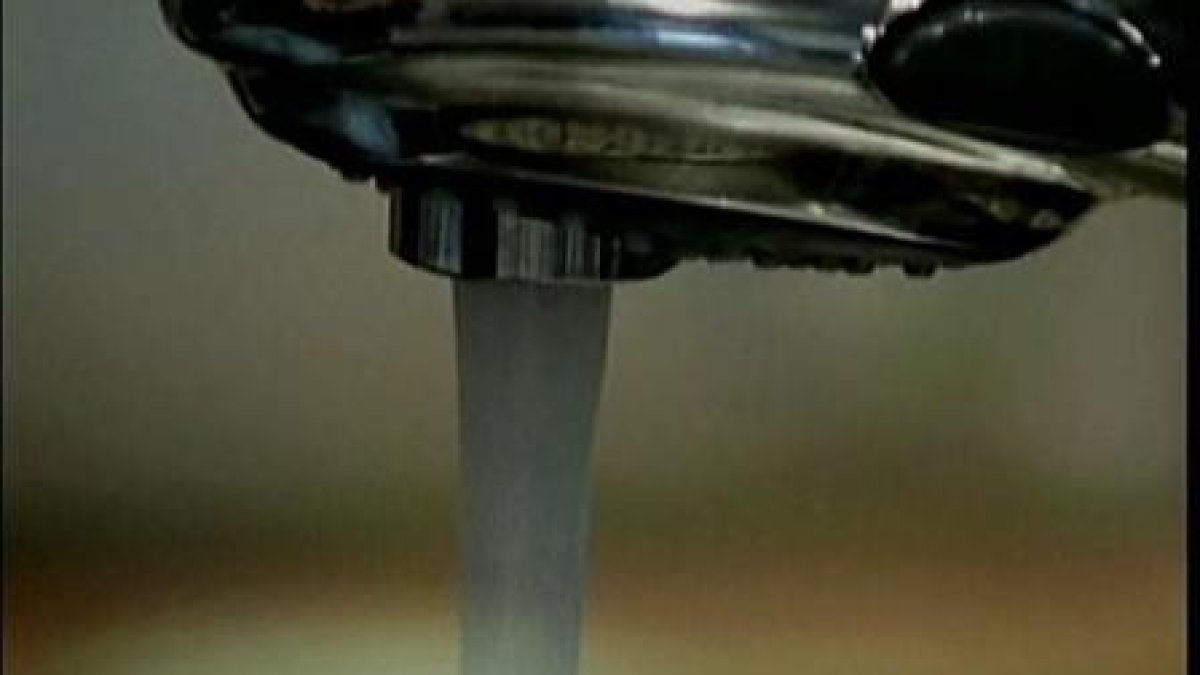 Chicago suburb under boil order after emergency watermain break, water shutdown
