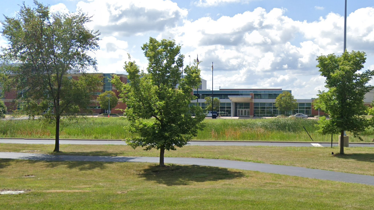 Bomb Threat Prompts Extra Police Presence at Minooka Community High