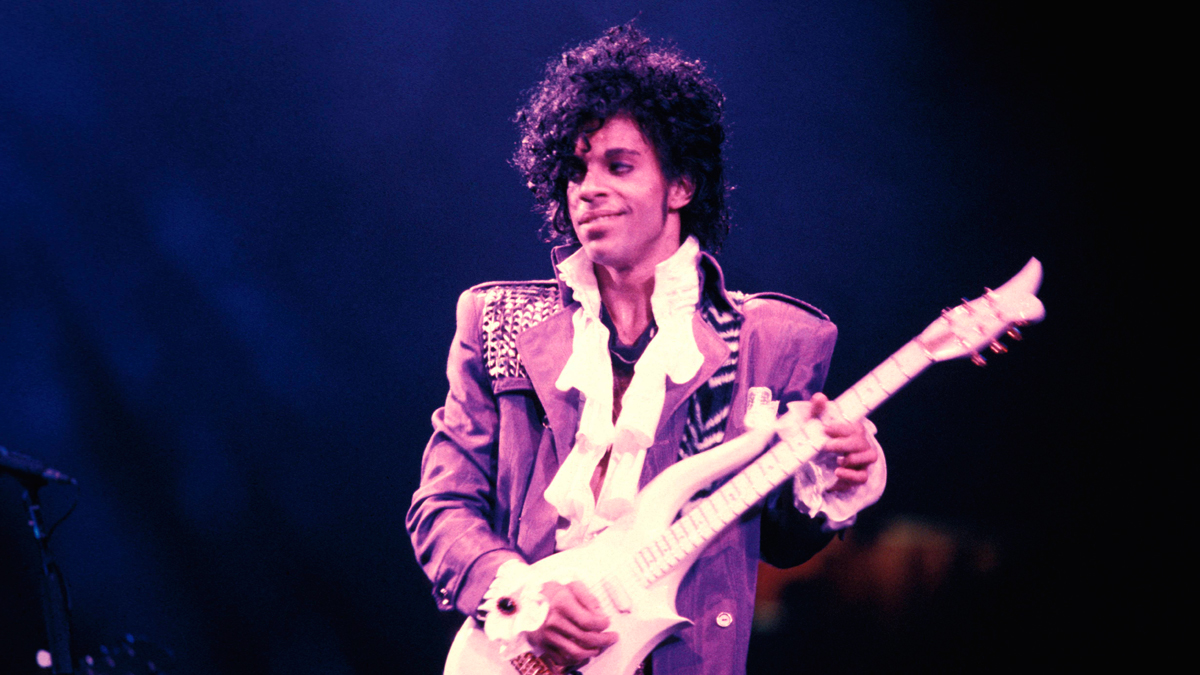 ‘Prince: The Immersive Experience Will Premiere in Chicago This Summer