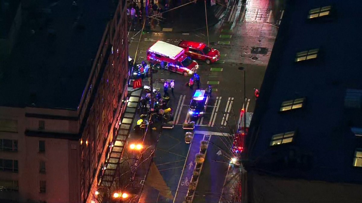 Seattle Shooting Leaves 1 Dead, 5 Injured – NBC Chicago