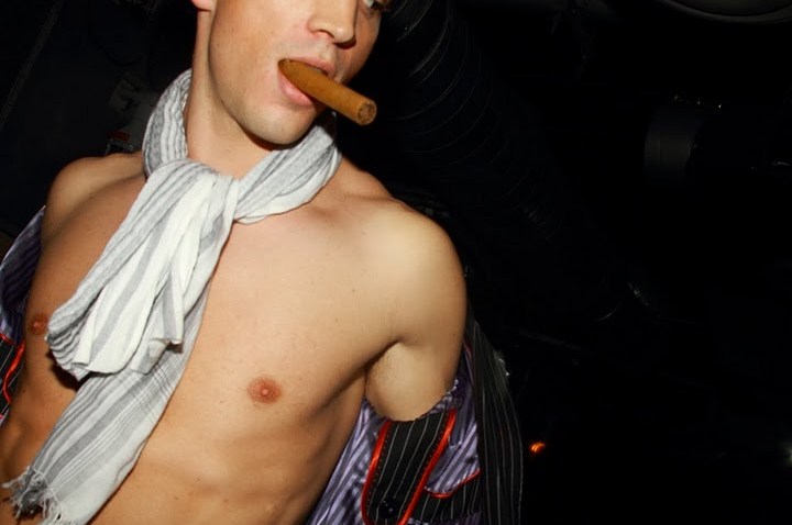 Sebastien_Grey_40