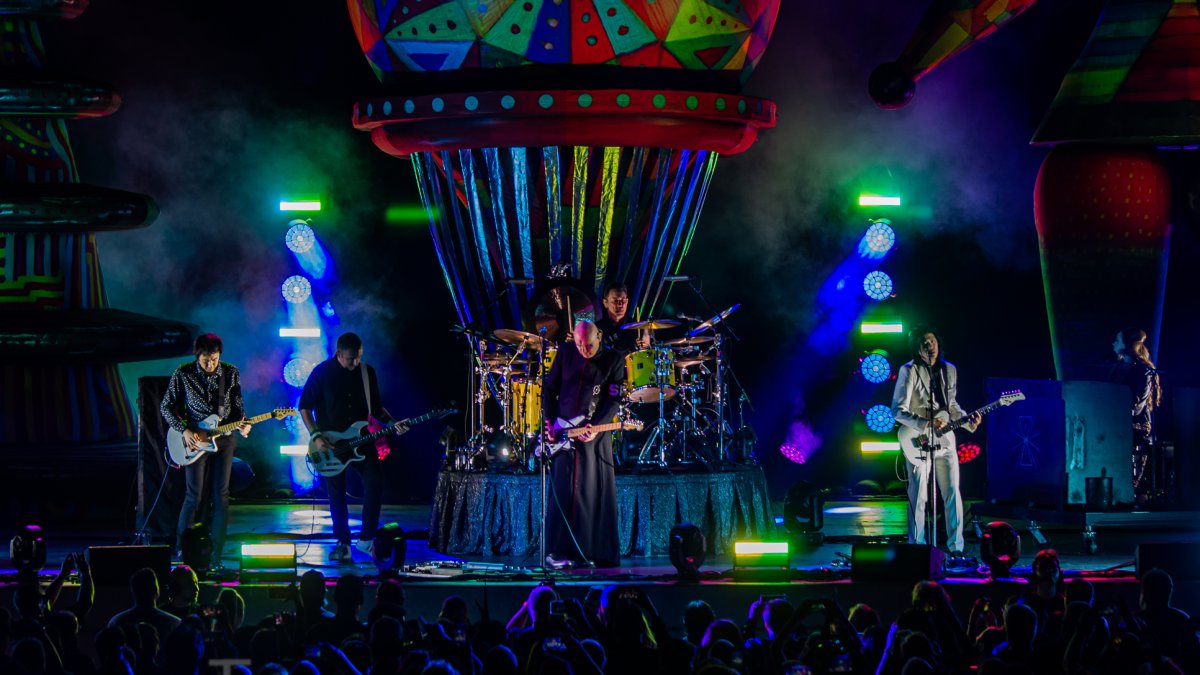 The Smashing Pumpkins are looking for a new guitarist. Here's how it can be you – NBC Chicago - Vimarsana News