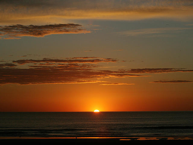 Tsunami Watch Issued for Hawaii After 8.2M Earthquake Hits ...