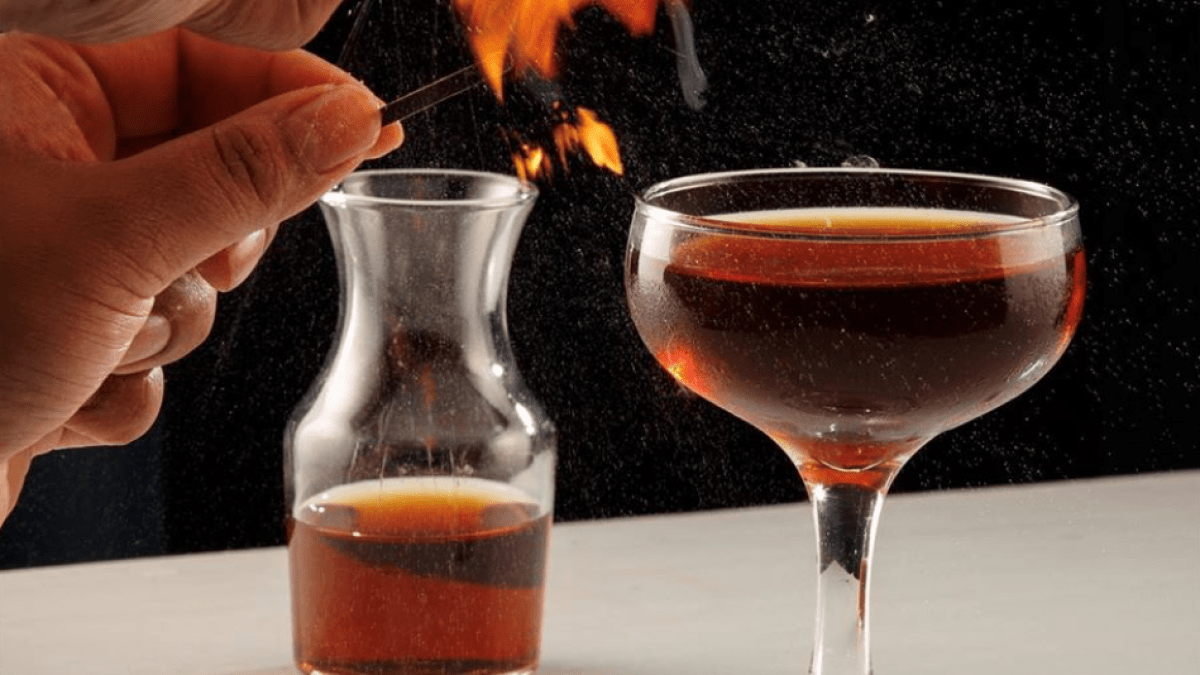 Famous Chicago cocktail bar closed ‘until further notice Famous Chicago cocktail bar closed ‘until further notice