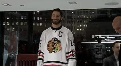 brandon saad winter classic jersey