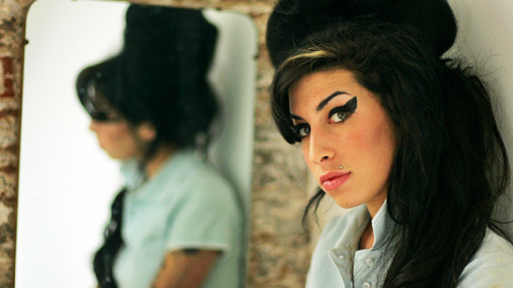 Amy Winehouse Life In Pictures Nbc Chicago