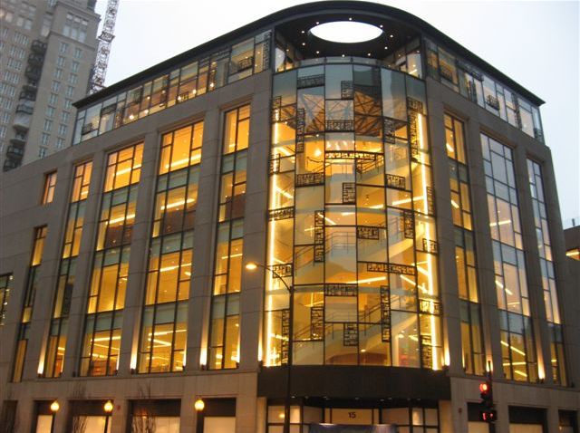 barneys_new_york_exterior-kimpeiffer