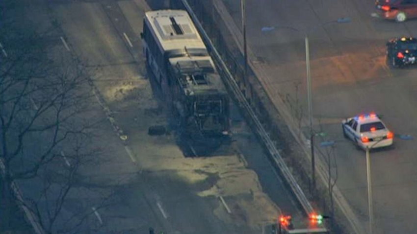 bus-fire-1
