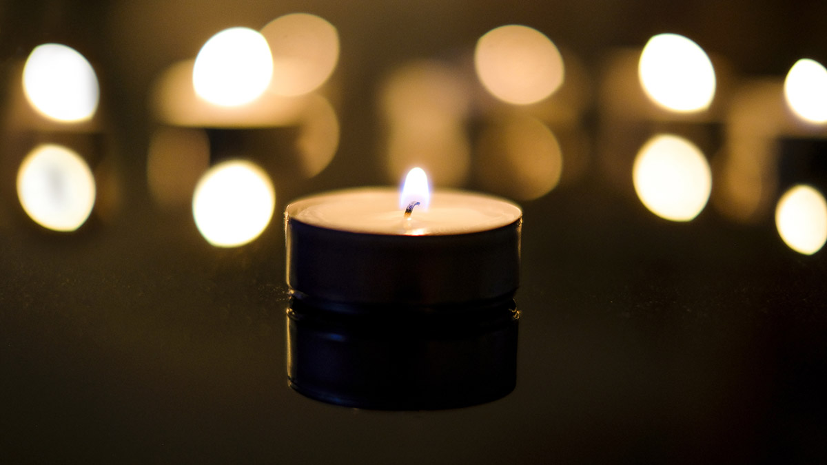 Loyola Medical Center honors organ donors, recipients at candlelight ceremony