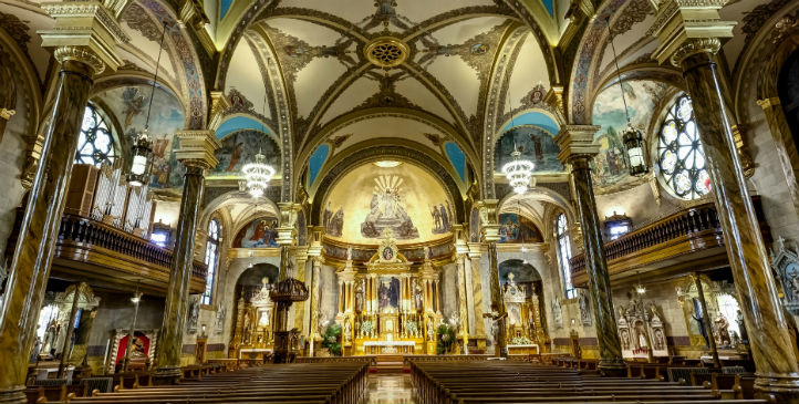 cantius-church-chicago-wide