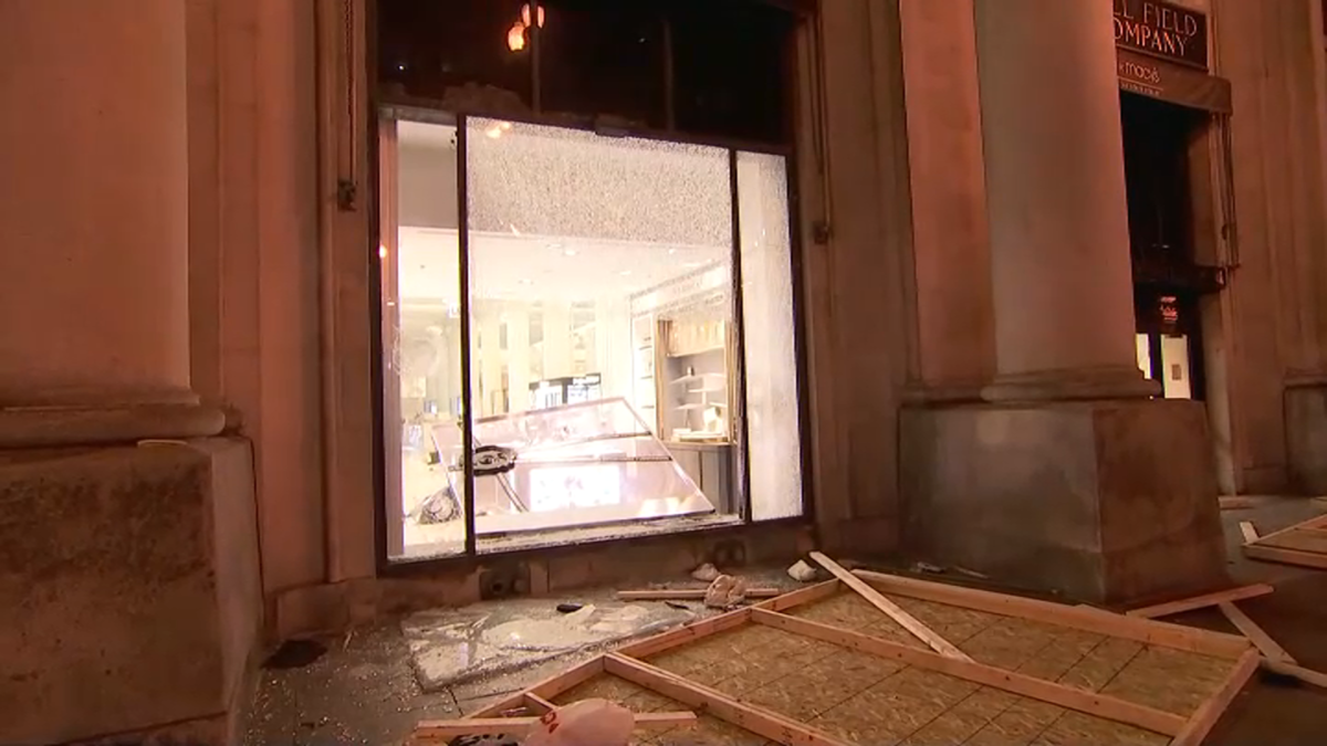 Macy’s, Zara, Nike and More: Major Downtown Stores Damaged During Chicago Protests – NBC Chicago