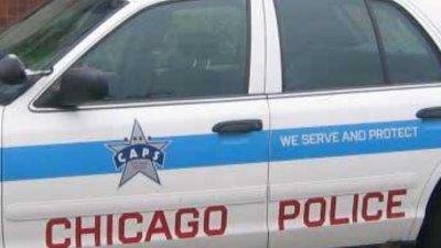 Man boarding CTA bus shot in Chatham – NBC Chicago