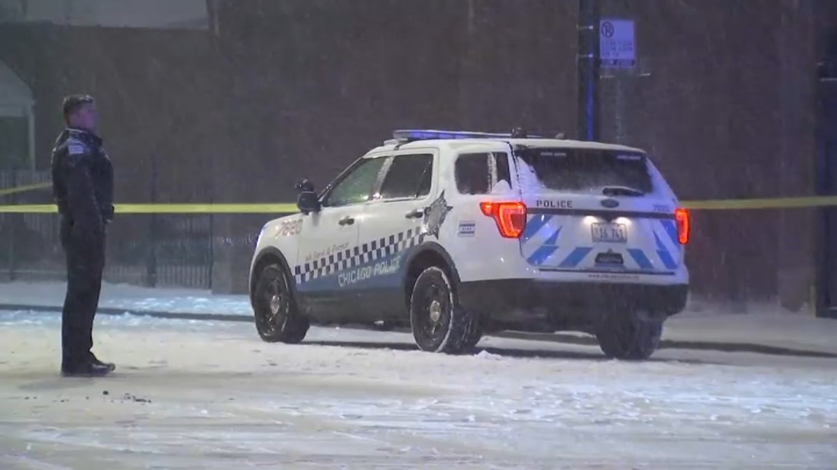 Chicago Police Vehicle Struck by Stray Bullet on City’s West Side NBC