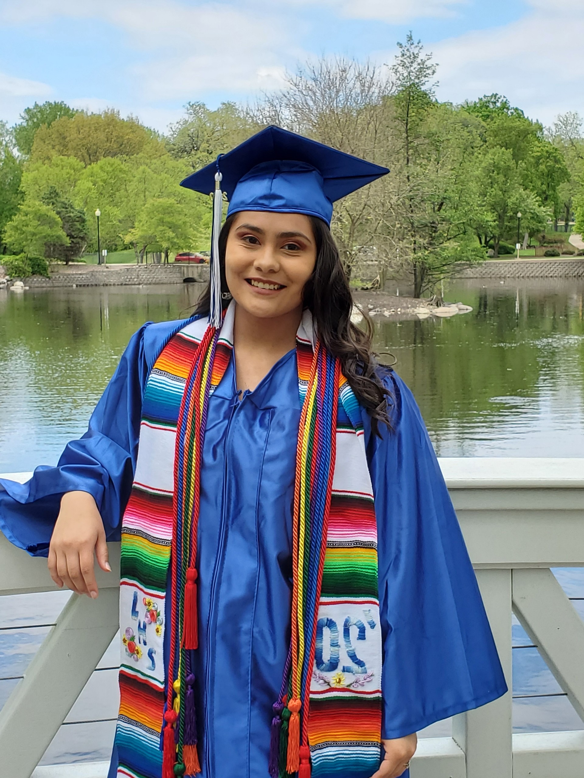 Angela Mascote<br />
Larkin High School, Art Academy