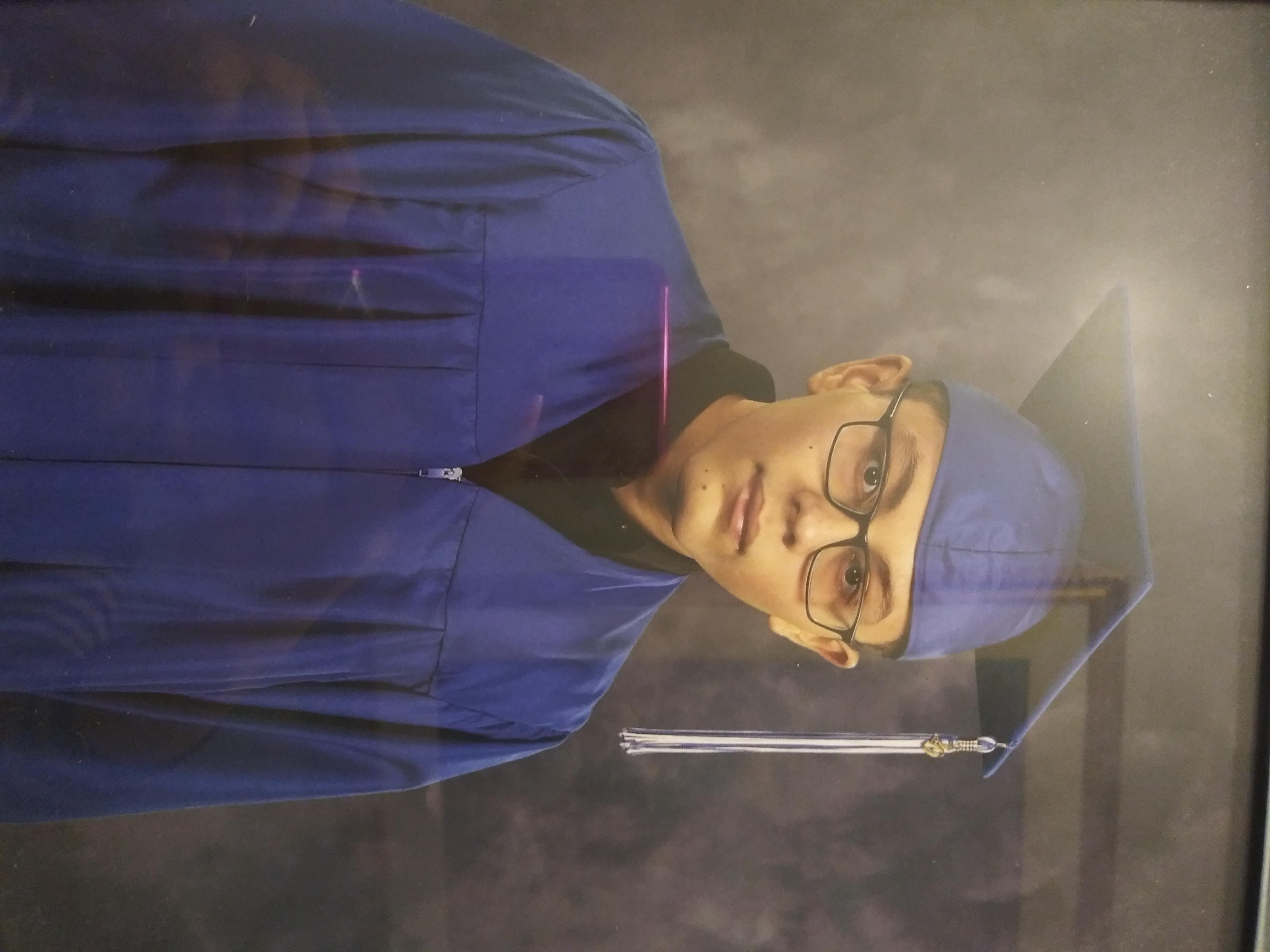 Ezequiel Sandoval<br />
Lincoln Middle School Berwyn il