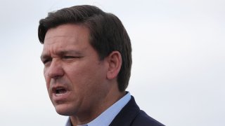 Does DeSantis have the legal power to suspend a state attorney?