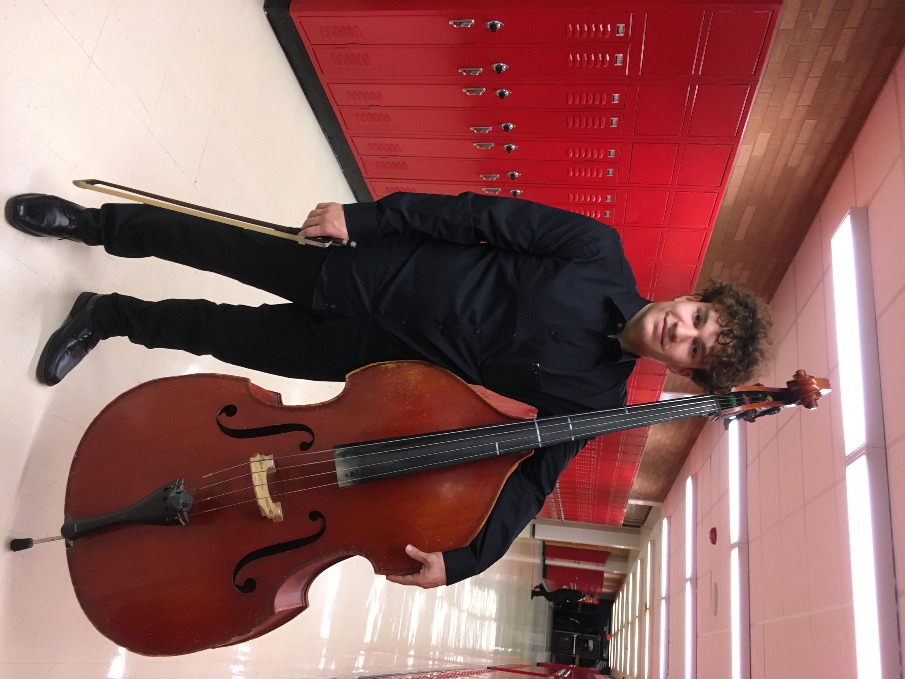 Alex D. <br>Maine South High School <br>Attending Oakton Community Collage