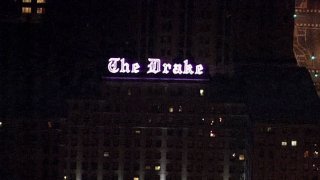 drake-hotel-led