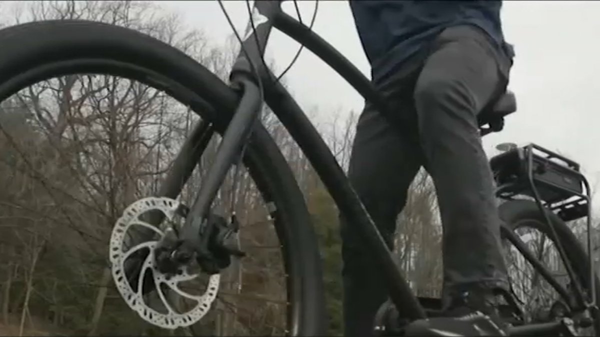 Illinois Secretary of State warns about high-powered e-bikes, launches safety campaign Illinois Secretary of State warns about high-powered e-bikes, launches safety campaign
