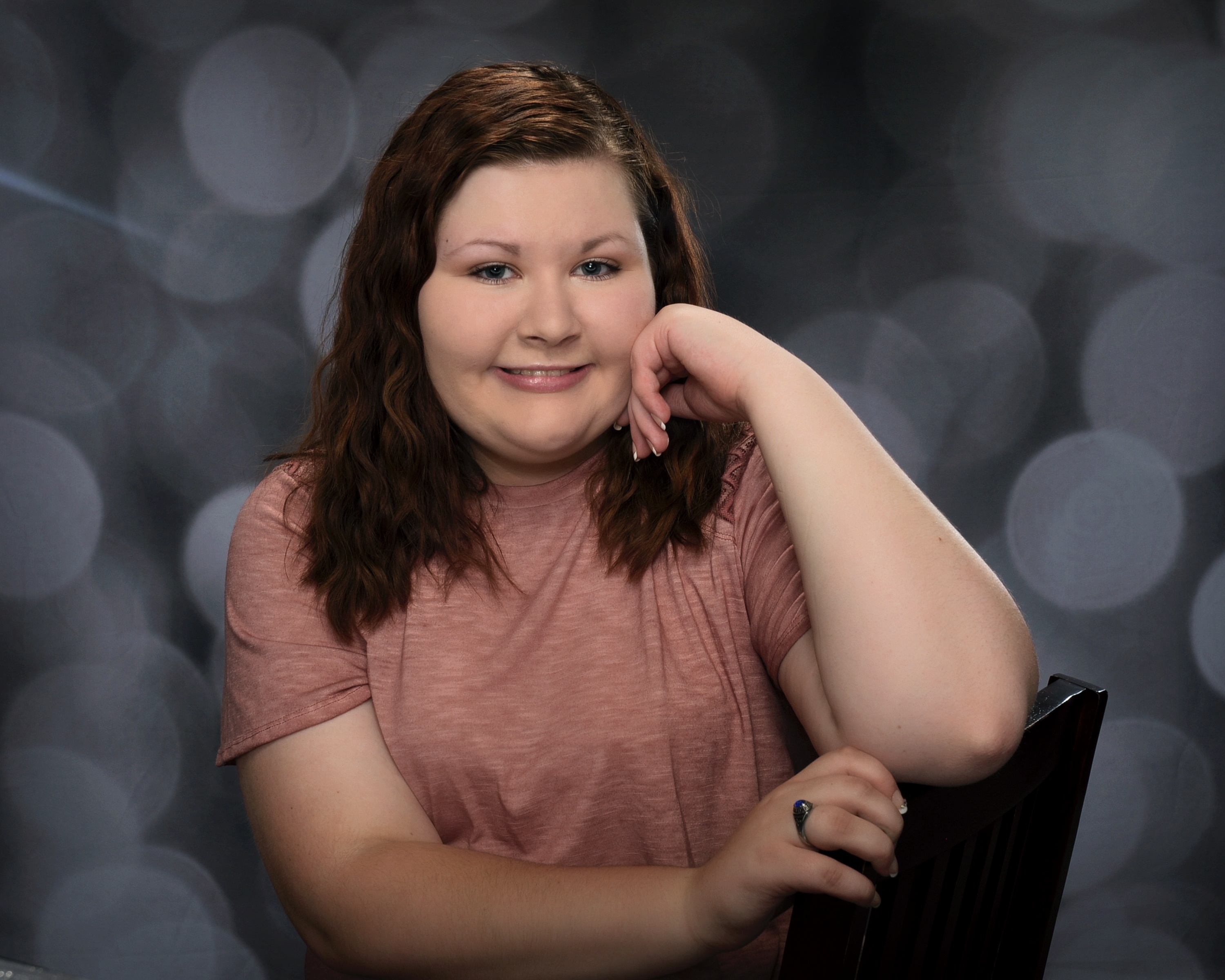 Lyndee Elliott<br>Oswego East High School<br>Attending Eastern Illinois University in the fall to major in Early Childhood Education