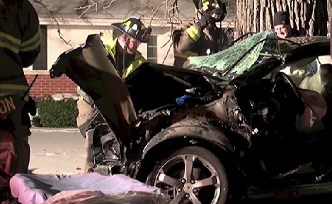 elgin crash car dead two captured