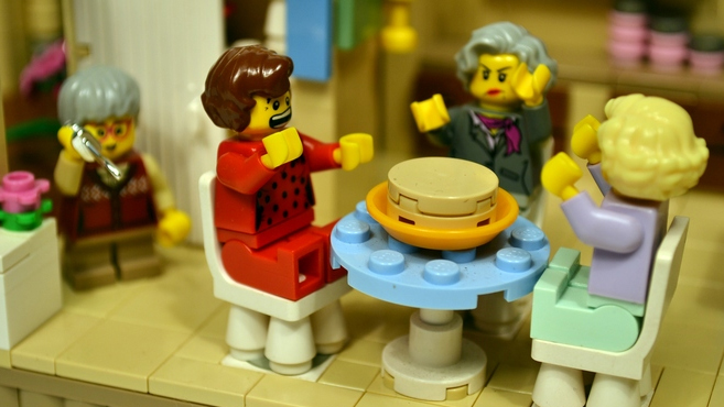 golden-girls-lego