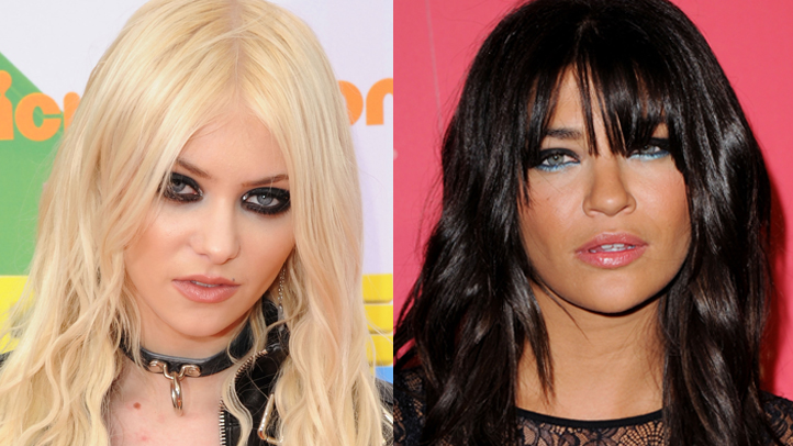 gossip-girl-jessica-szohr-taylor-momson-split