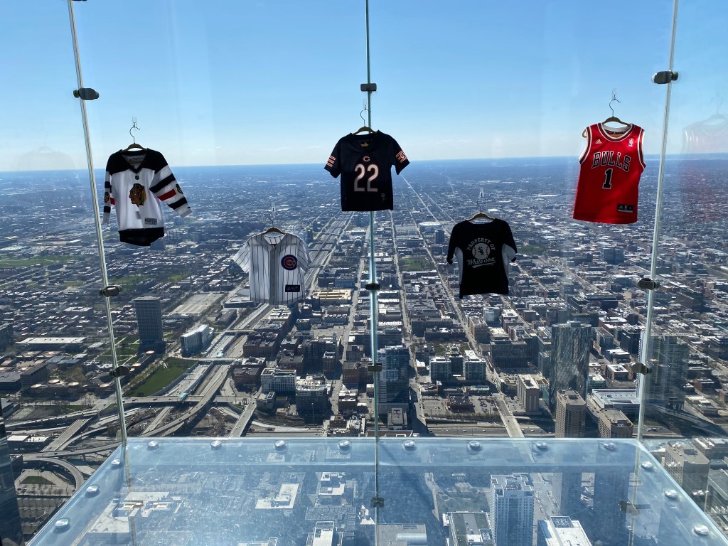 Skydeck Hangs Chicago Sports Jerseys Over 1 300 Feet In The Air Nbc Chicago Skydeck Hangs Chicago Sports Jerseys Over 1 300 Feet In The Air Nbc Chicago