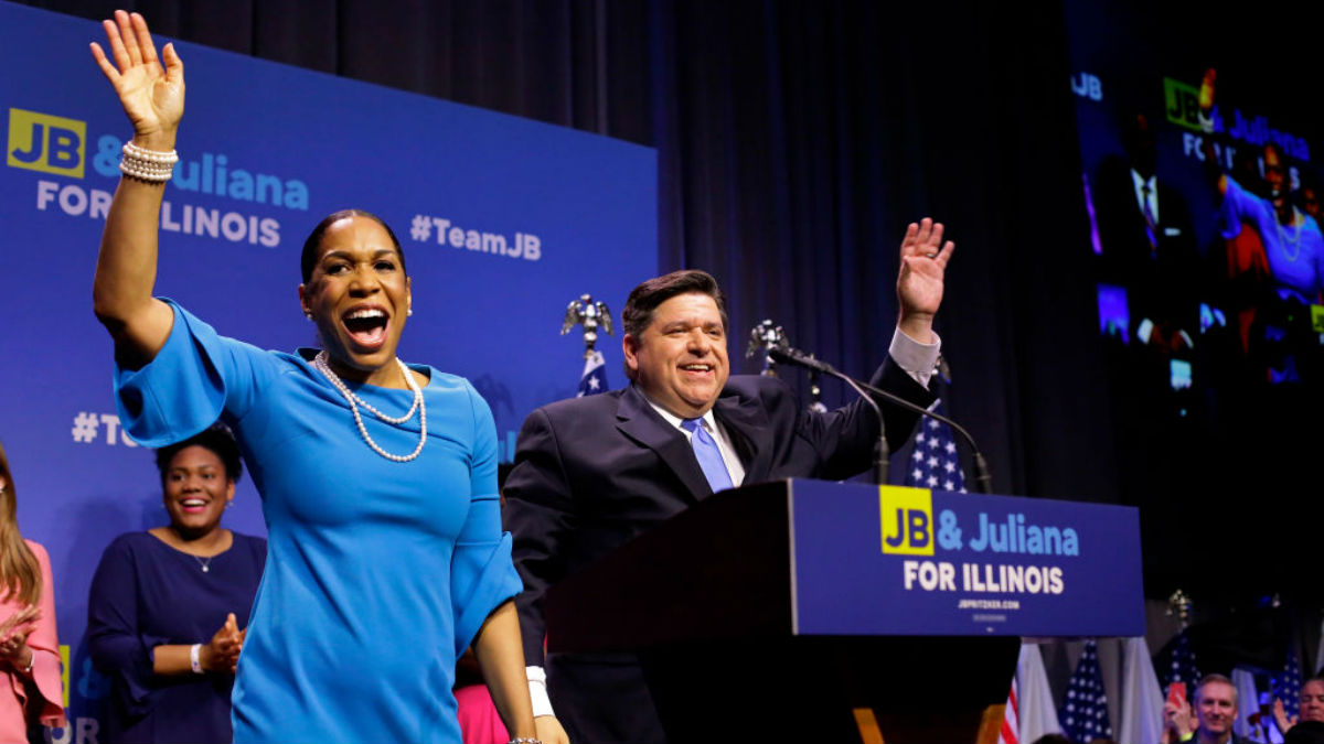 Juliana Stratton Sworn In As Illinois’ First Black Lieutenant Governor ...