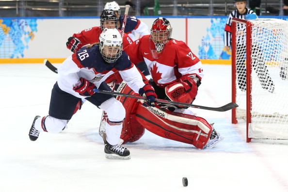 461427075ML00038_Ice_Hockey