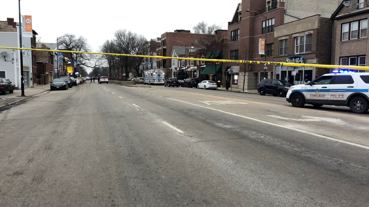 Armed Suspect Fatally Shot By Chicago Police After Shooting Near ...