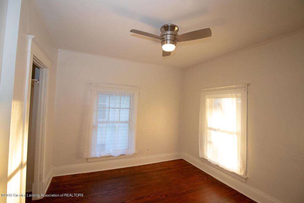 Do You Like Scary Houses Michigan Home S Scream Listing Photos