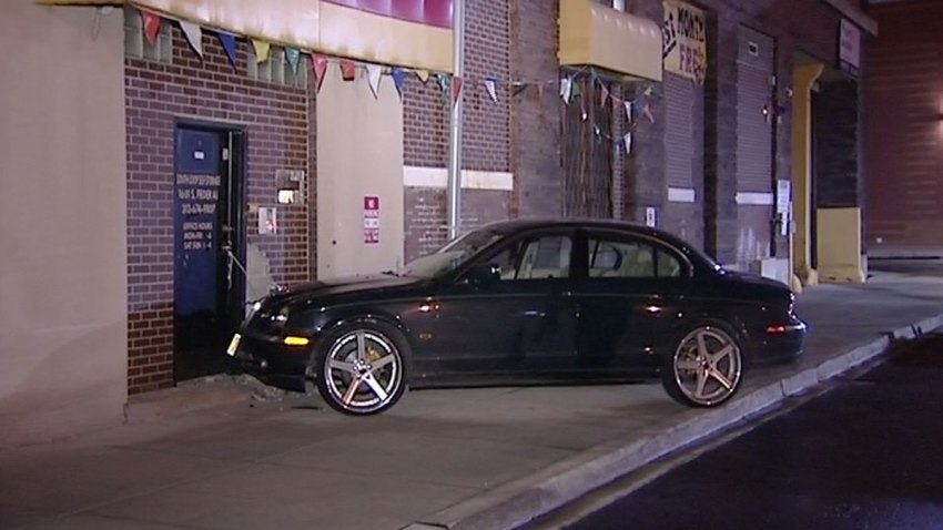 marianos-jaguar-crash-1