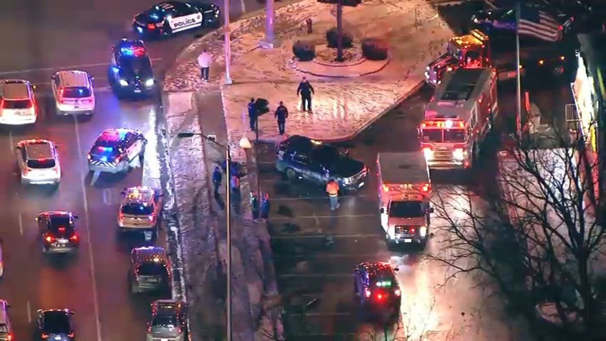 3 In Custody After Attempted Auto Theft Prompts Police Chase – NBC Chicago