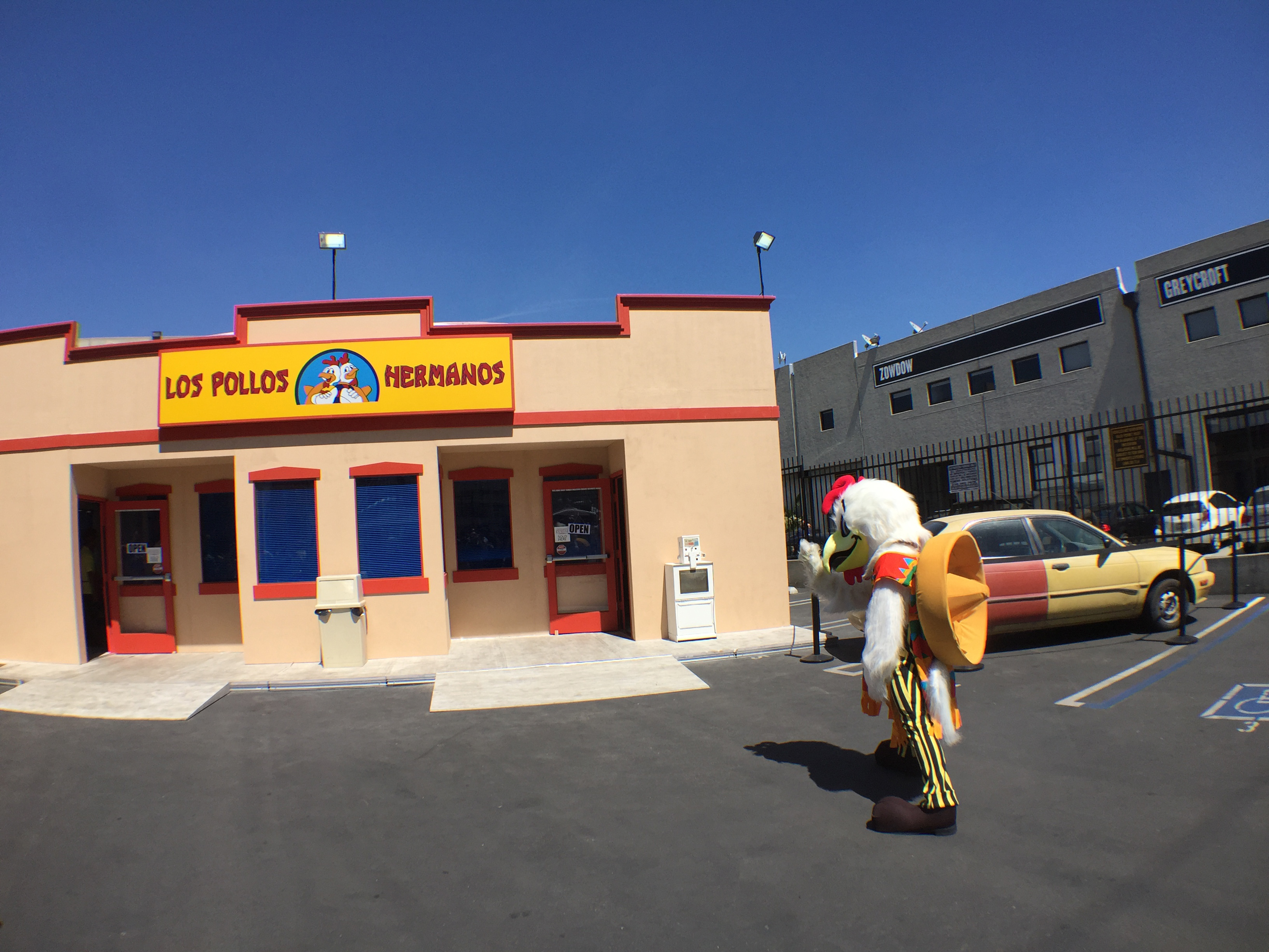 Go Inside Photos of ‘Breaking Bad’ Los Pollos Hermanos PopUp