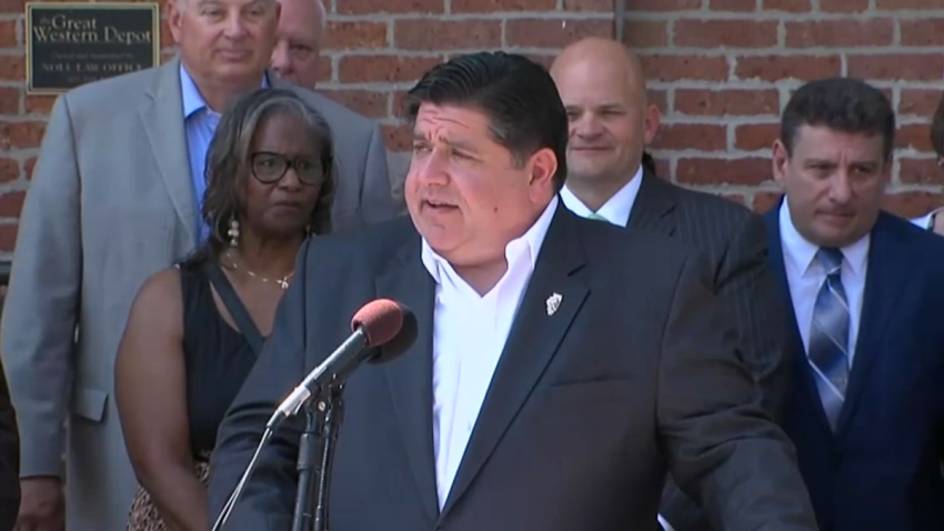 pritzker capital bill signing