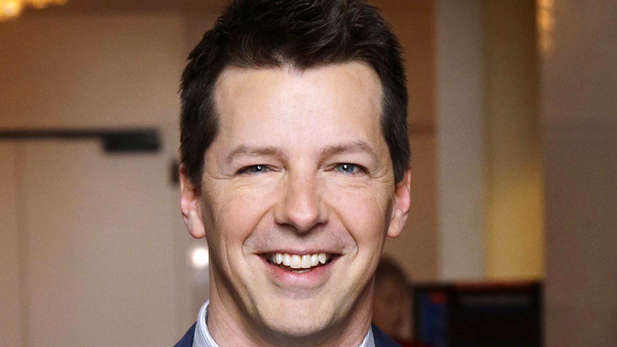 Glen Ellyn native Sean Hayes Wins Tony award NBC Chicago